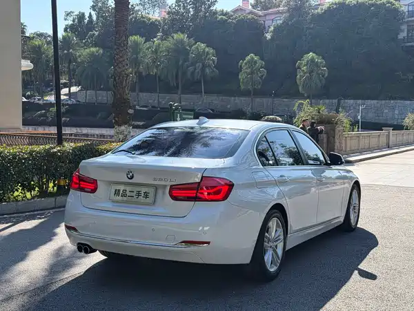BMW 3 Series 2017