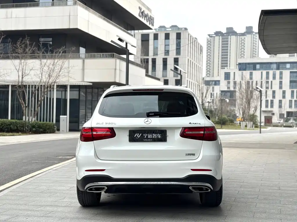 Mercedes-Benz GLC 2019 — фото 21
