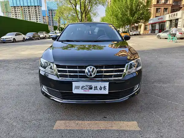Volkswagen Lavida 2015