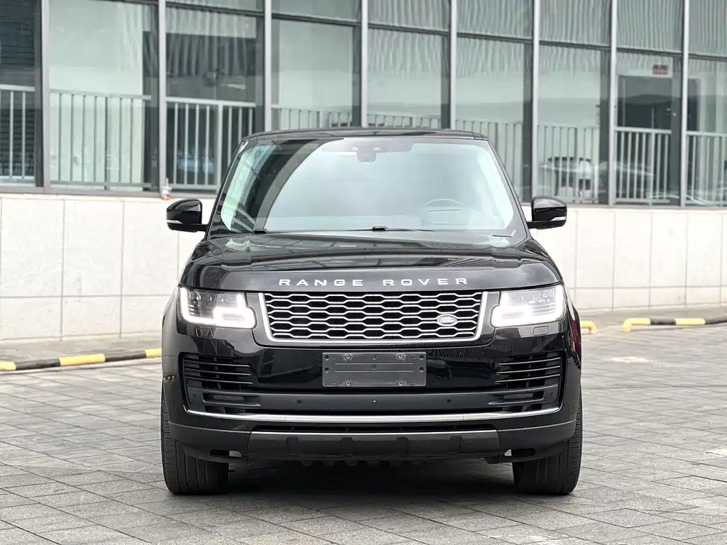 Land Rover Range Rover 2021 — фото 2