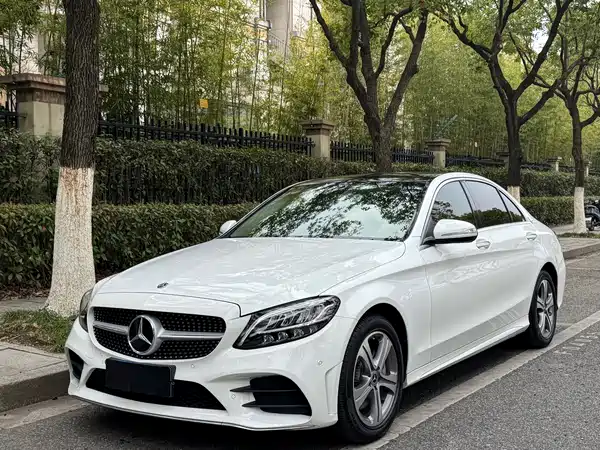 Mercedes-Benz C-Class 2020