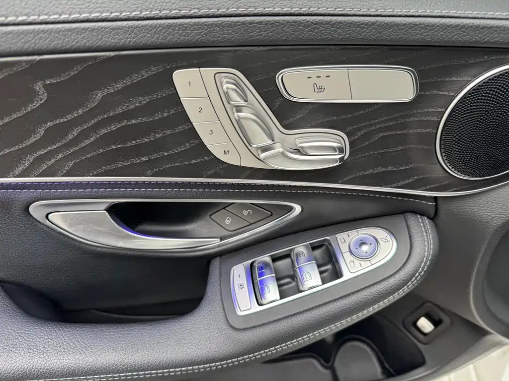 Mercedes-Benz C-Class 2020 — фото 8