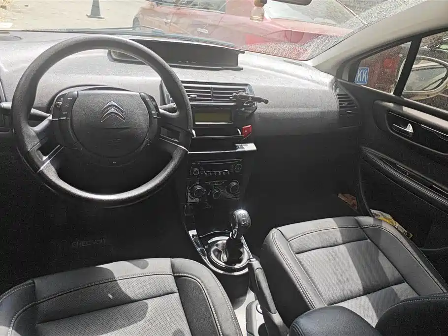 Citroen C-Quatre 2016 — фото 12