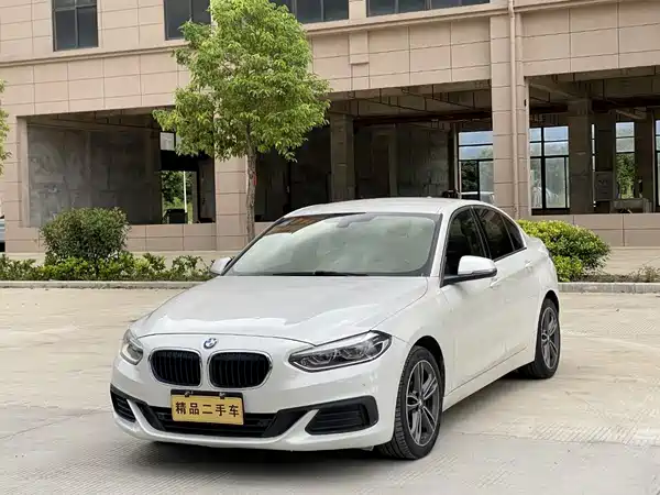 BMW 1 Series 2020