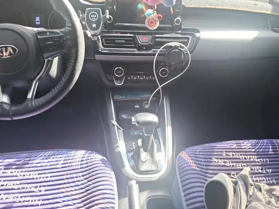 Kia Forte 2019 — фото 16