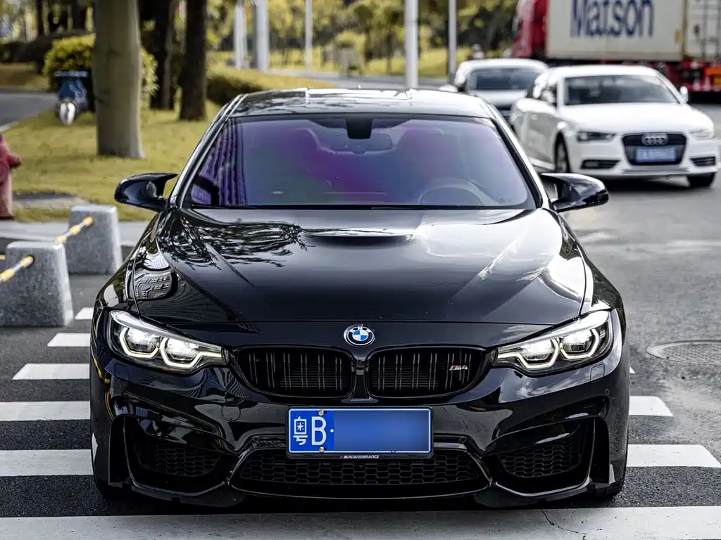 BMW M4 2019 — фото 2