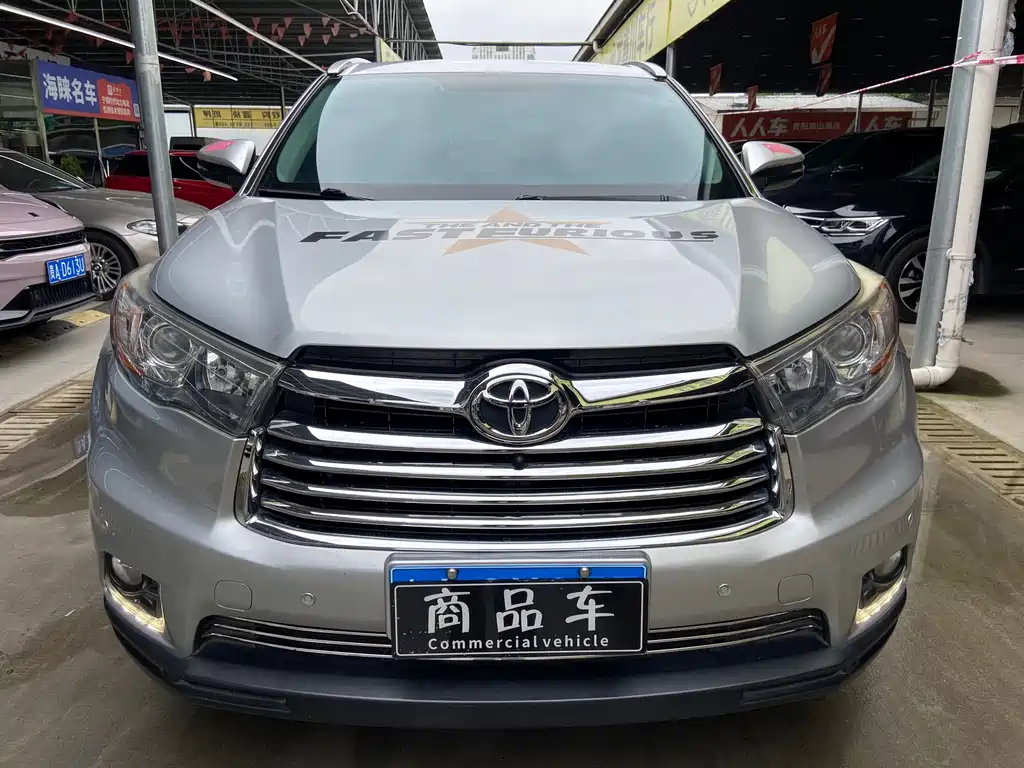 Toyota Highlander 2017 — фото 2