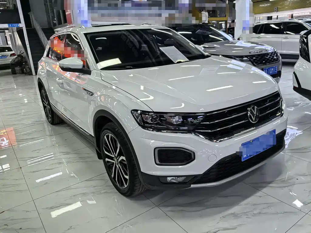 Volkswagen T-Roc 2021 — фото 3