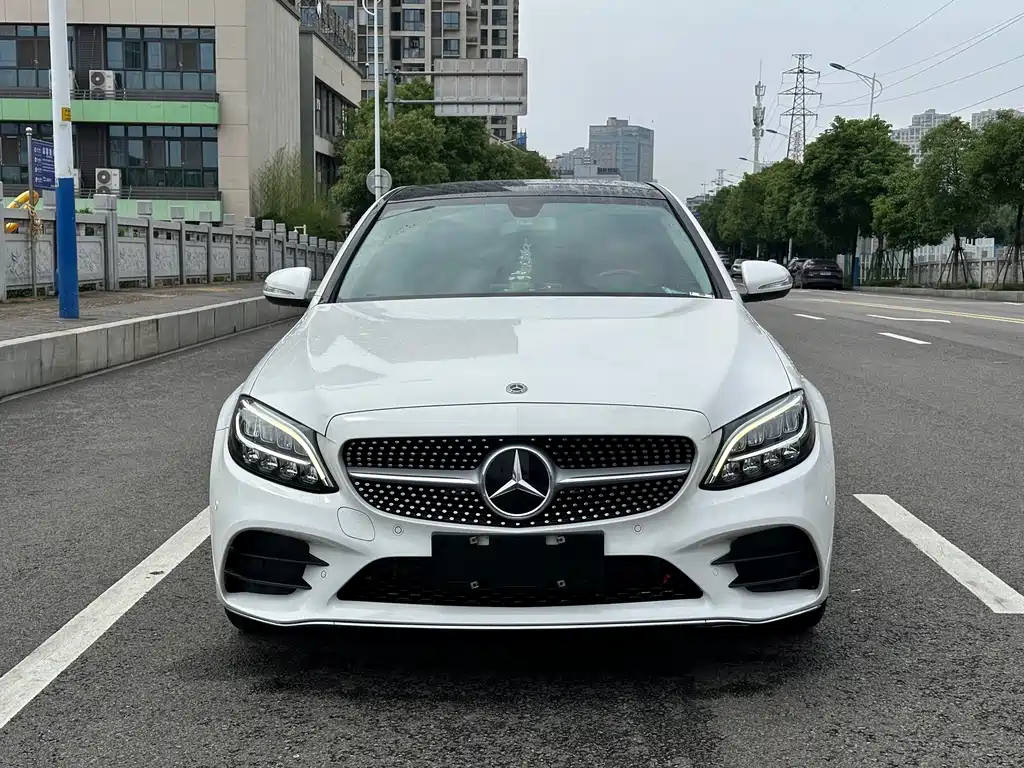 Mercedes-Benz C-Class 2019 — фото 2