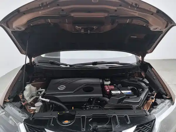 Nissan X-Trail 2015