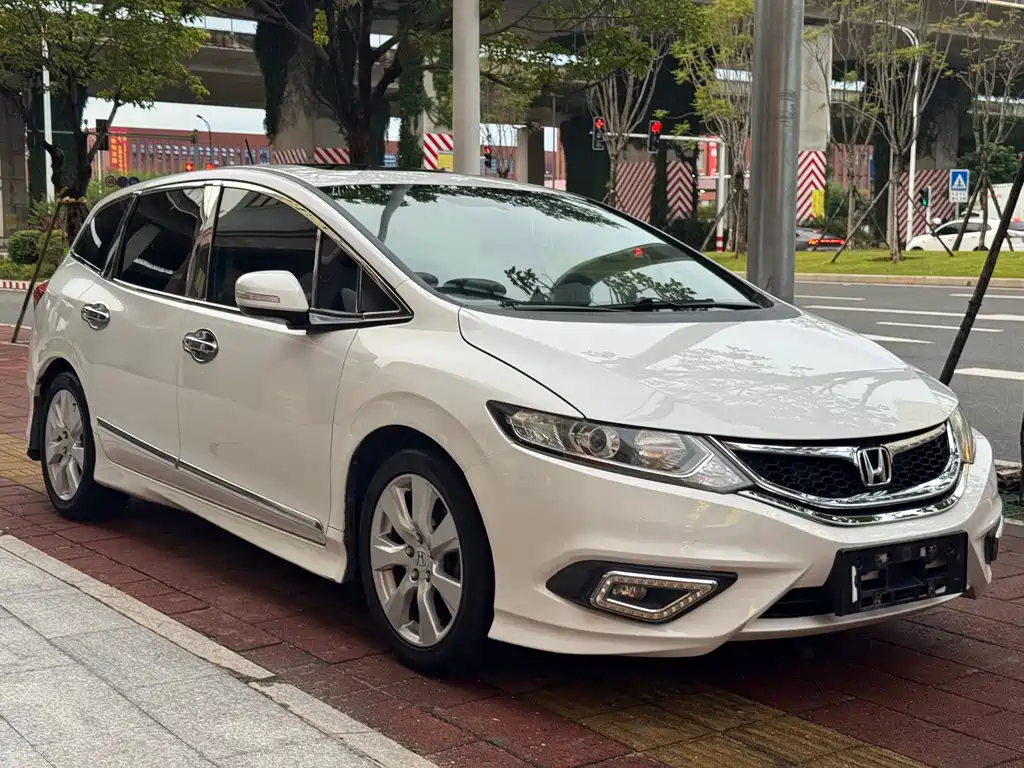Honda Jade 2015 — фото 3