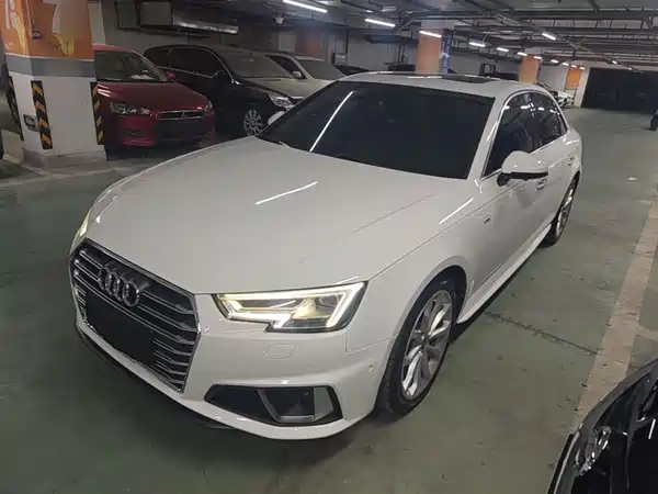 Audi A4L 2019