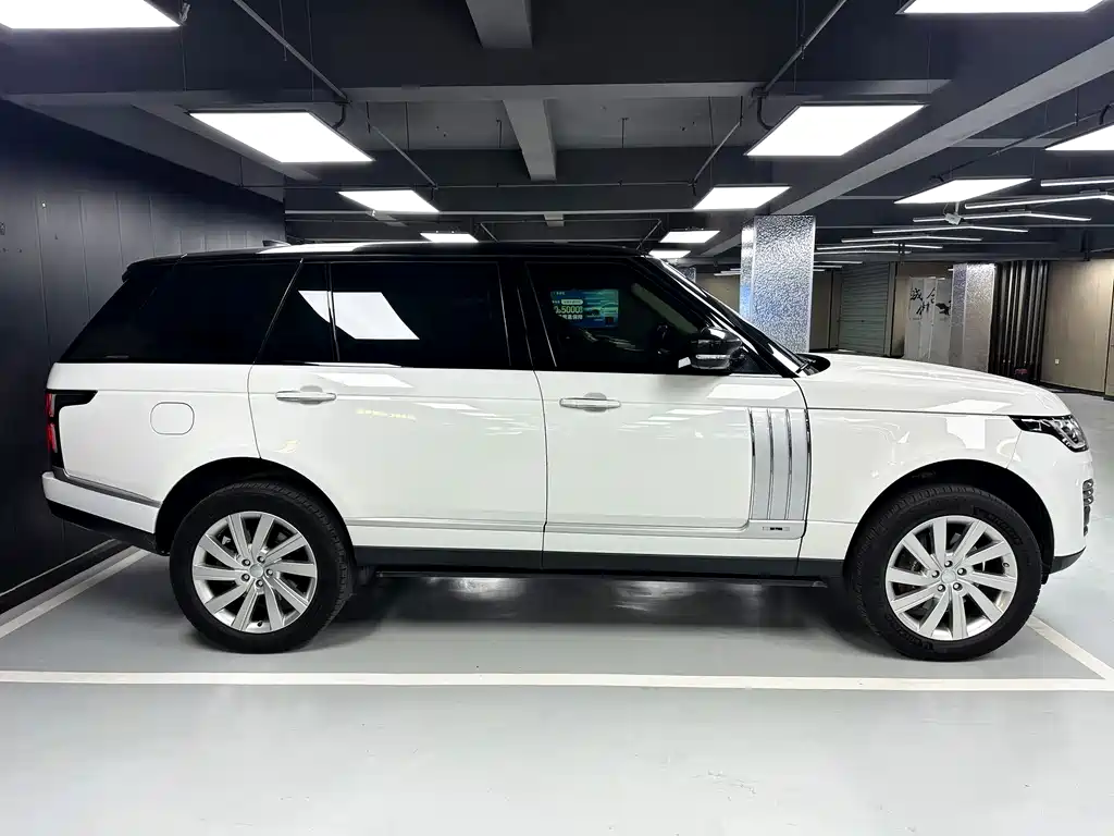Land Rover Range Rover 2020 — фото 4