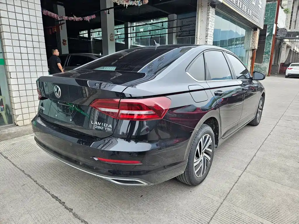 Volkswagen Lavida 2021