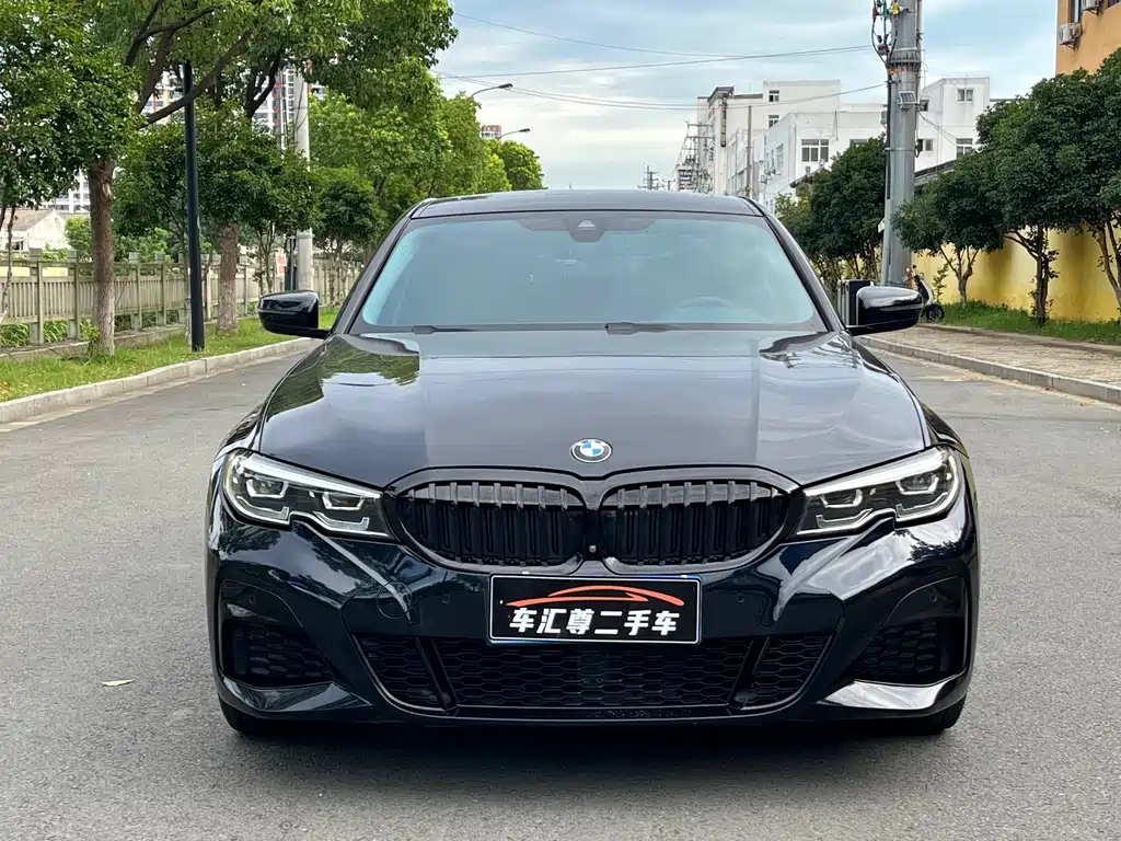 BMW 3 Series 2021