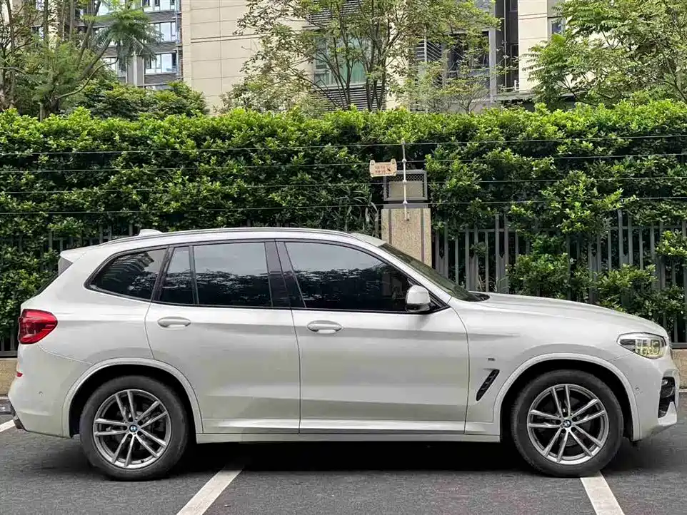 BMW X3 2018 — фото 4