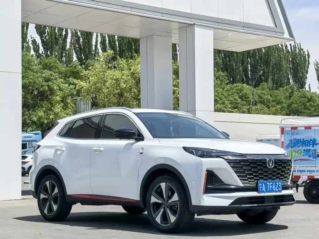 Changan CS55PLUS 2022 — фото 3