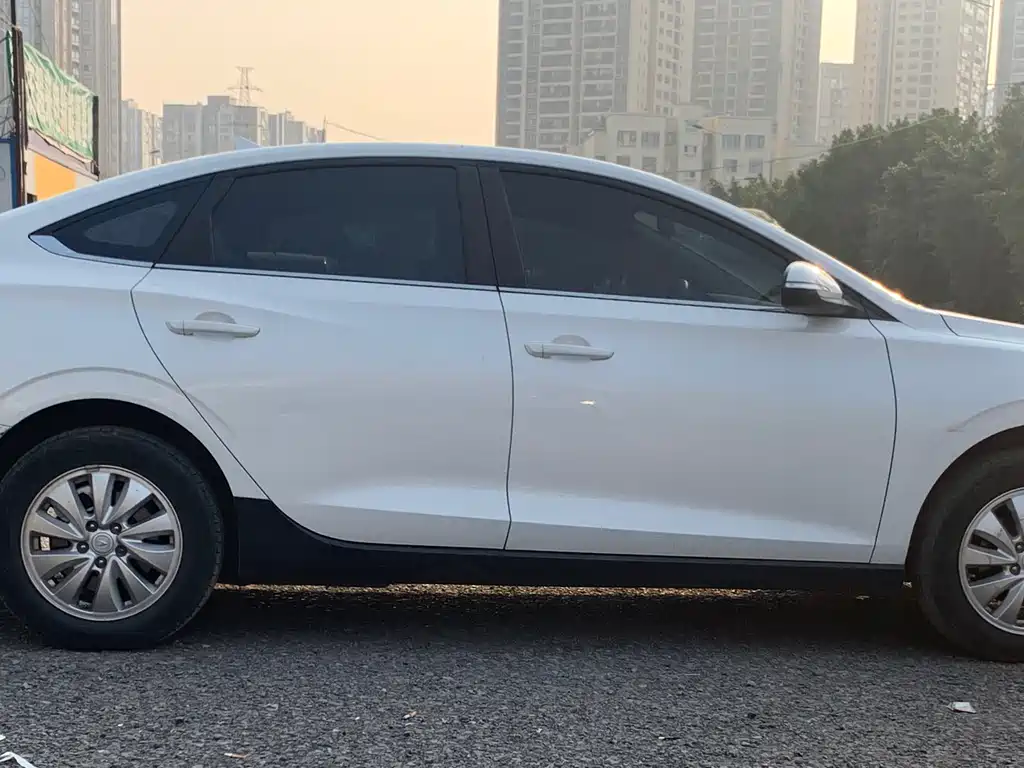 Changan Eado New Energy 2021 — фото 11