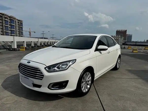 Ford Escort 2016