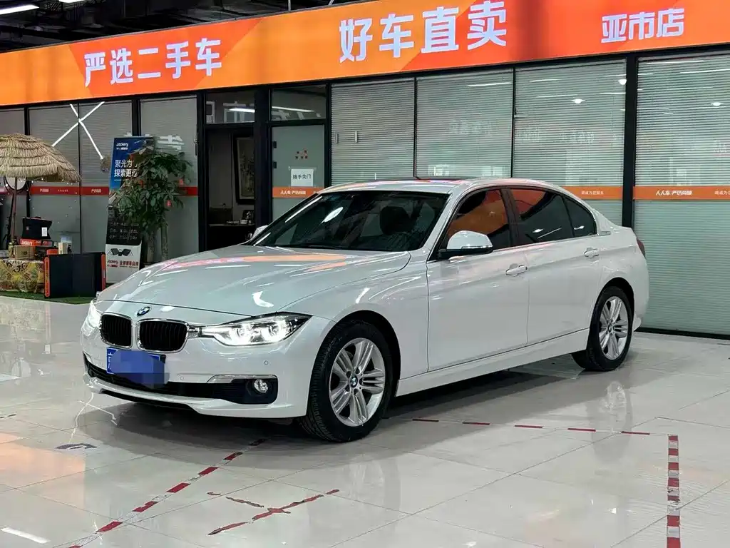 BMW 3 Series 2016 — фото 1