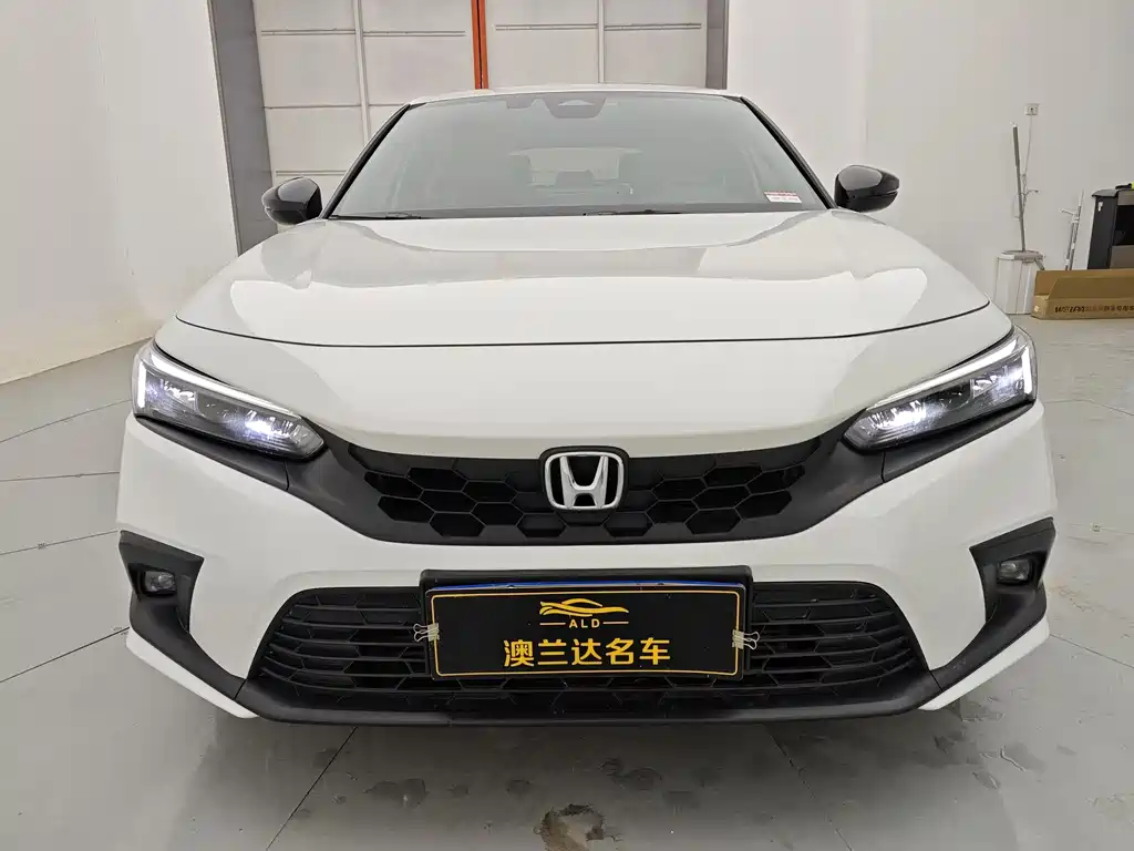 Honda Civic 2023 — фото 2