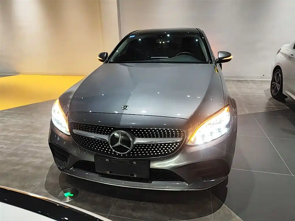 Mercedes-Benz C-Class 2019 — фото 3