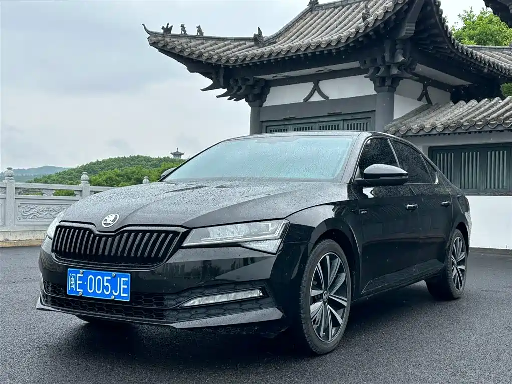 Skoda Superb 2023