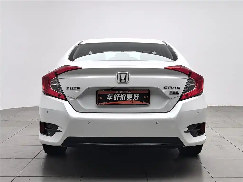 Honda Civic 2018 — фото 4
