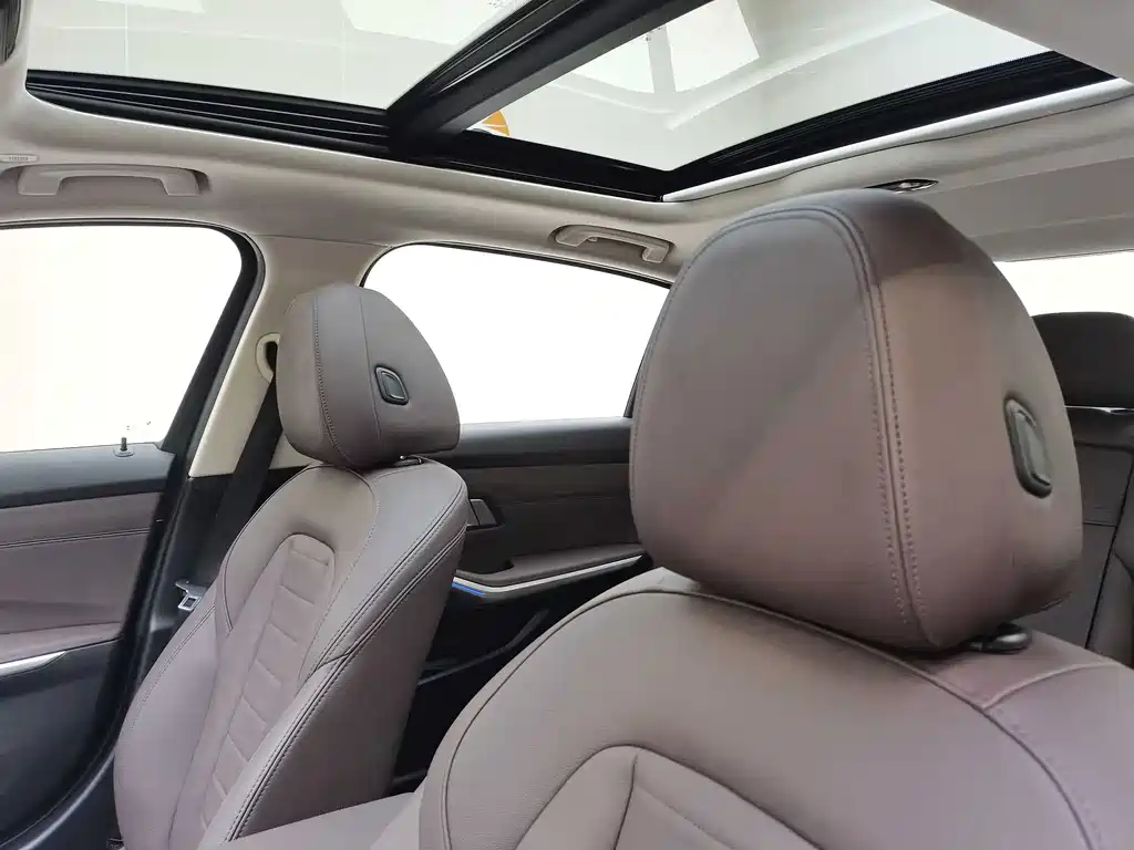 BMW 3 Series 2020 — фото 13