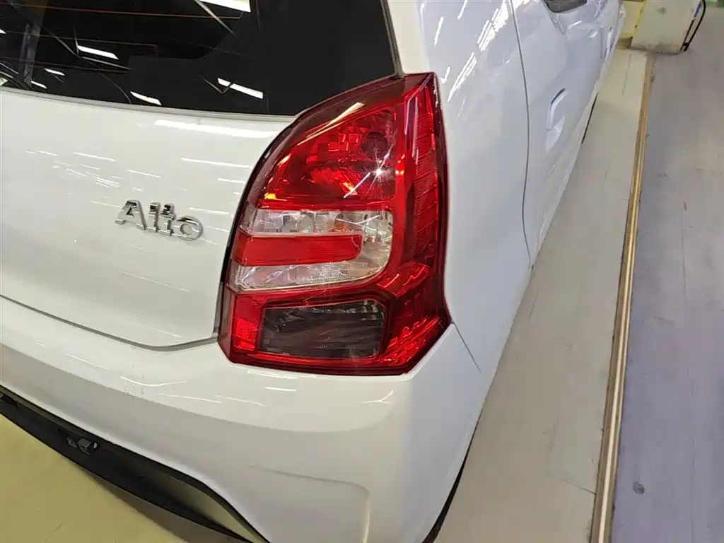 Suzuki Alto 2017 — фото 8