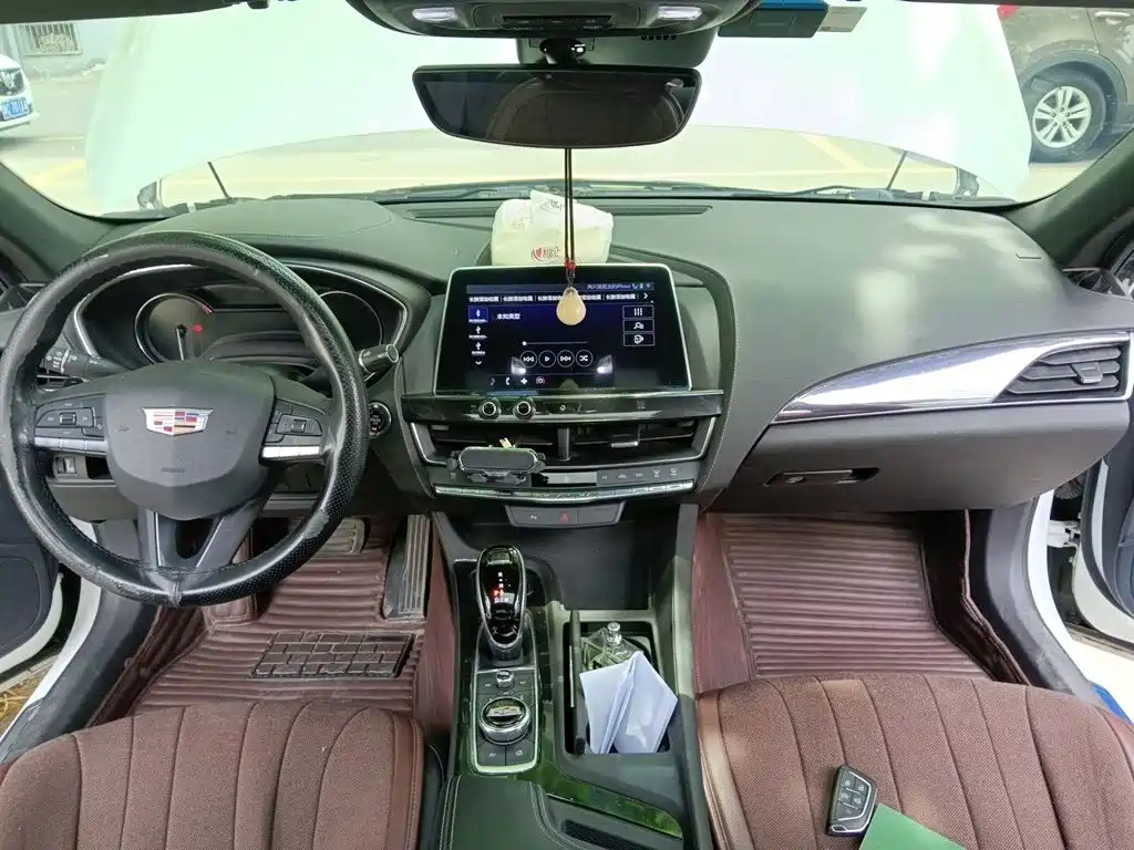Cadillac CT5 2020 — фото 13