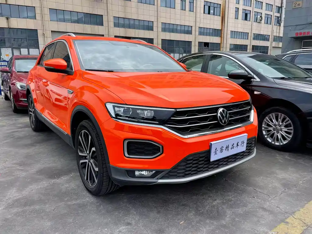Volkswagen T-Roc 2021 — фото 3