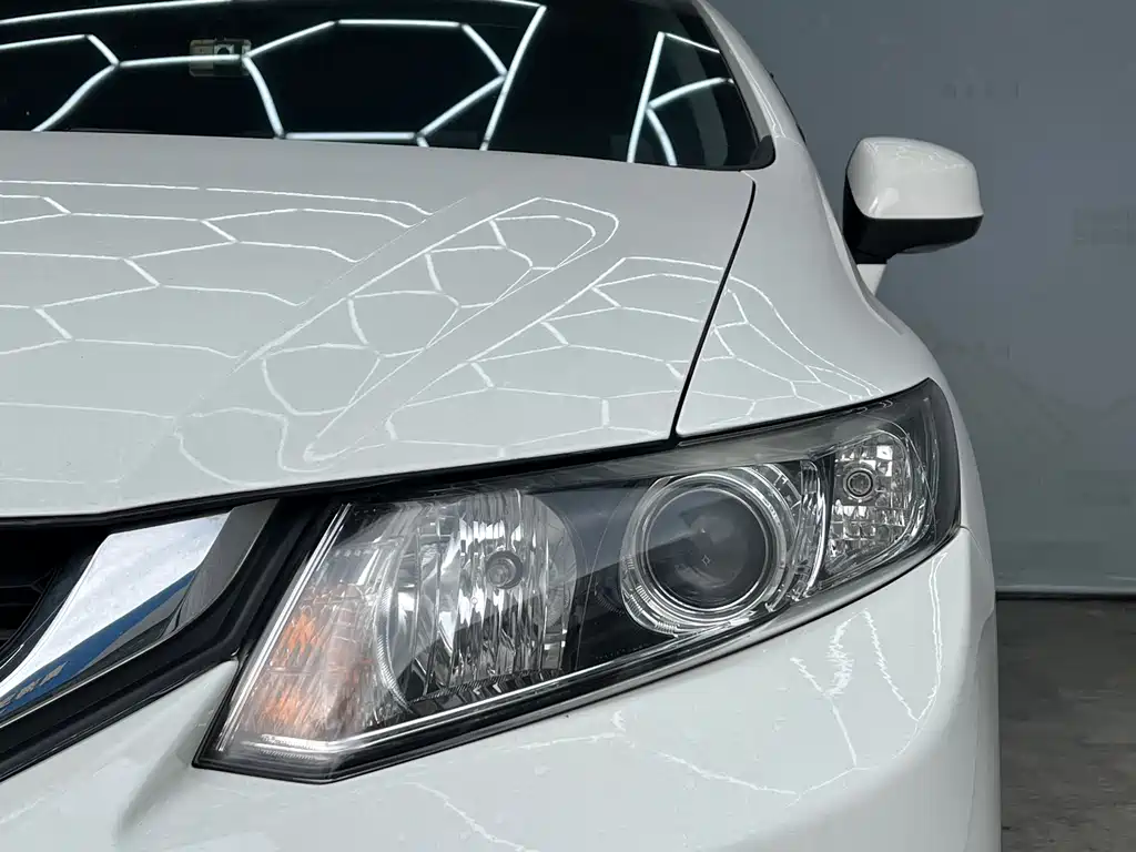 Honda Civic 2016 — фото 15