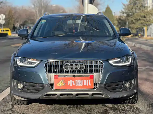 Audi A4 2014