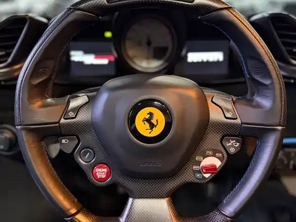 Ferrari 488 2019