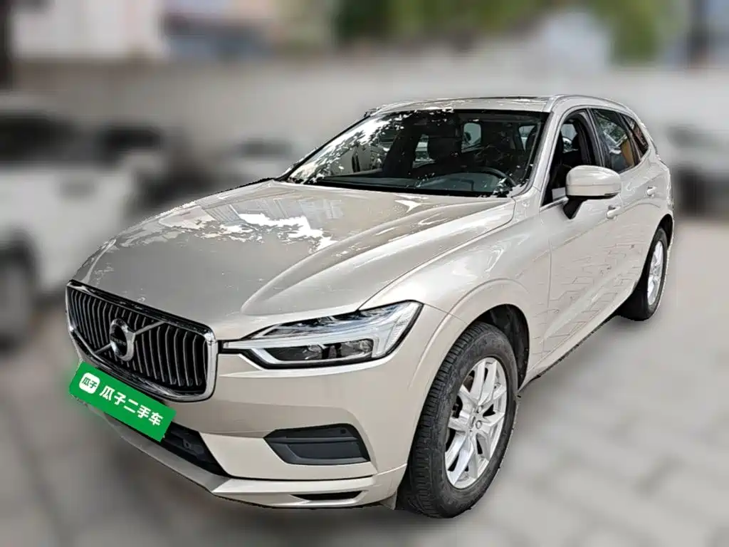 Volvo XC60 2018 — фото 3