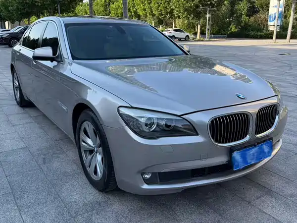 BMW 7 Series 2011