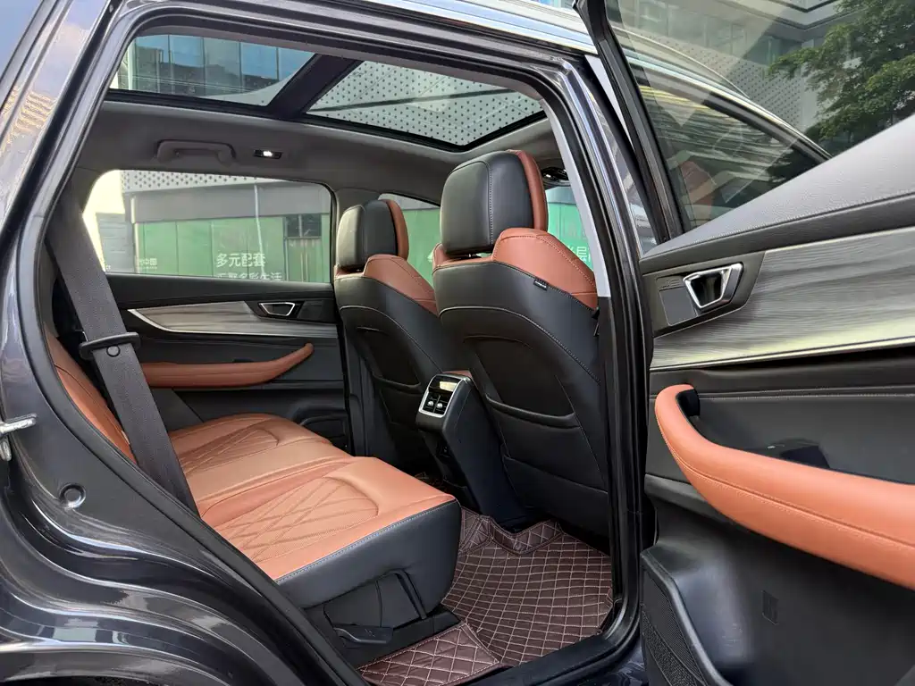 Chery Tiggo 8 PLUS 2022 — фото 15