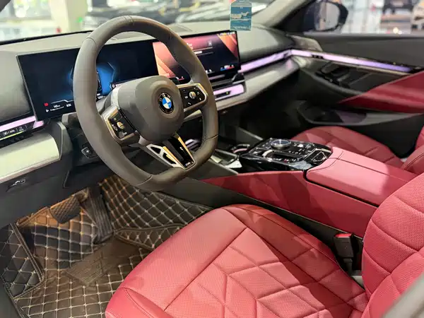 BMW 5 Series 2025