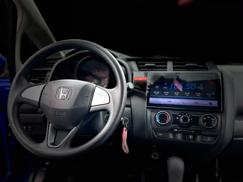 Honda Fit 2016 — фото 14