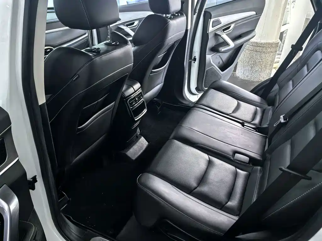 Jetour Jietu X70 PLUS 2020 — фото 10