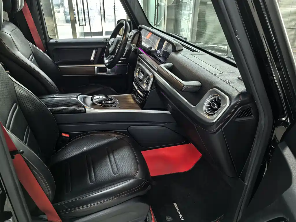 Mercedes-Benz G-Class 2019 — фото 28