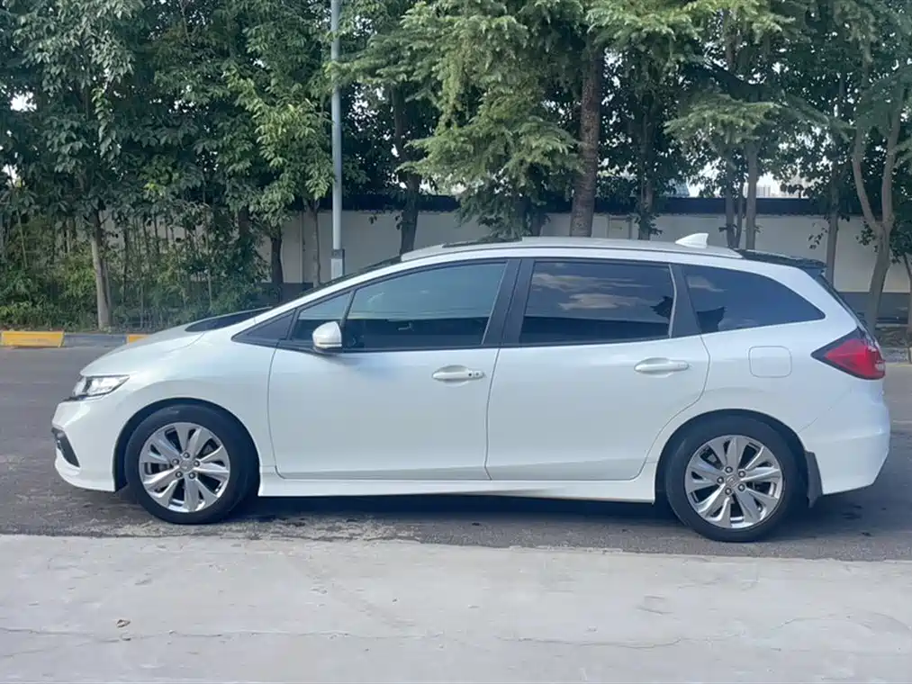 Honda Jade 2018 — фото 4