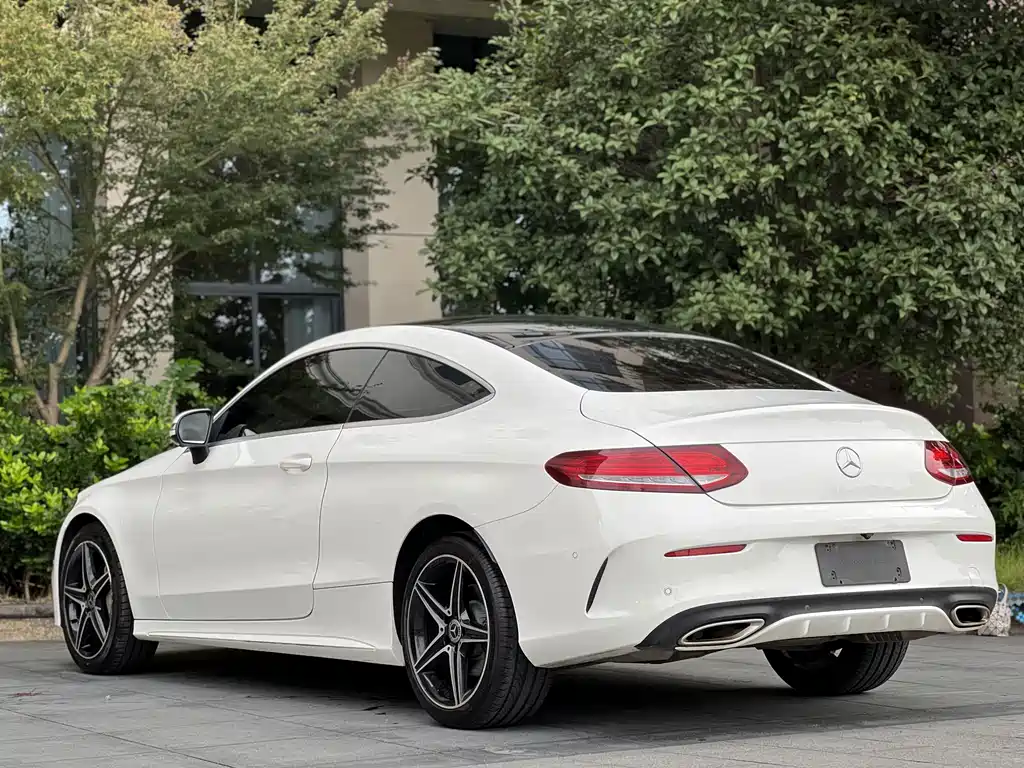 Mercedes-Benz C-Class 2018 — фото 9