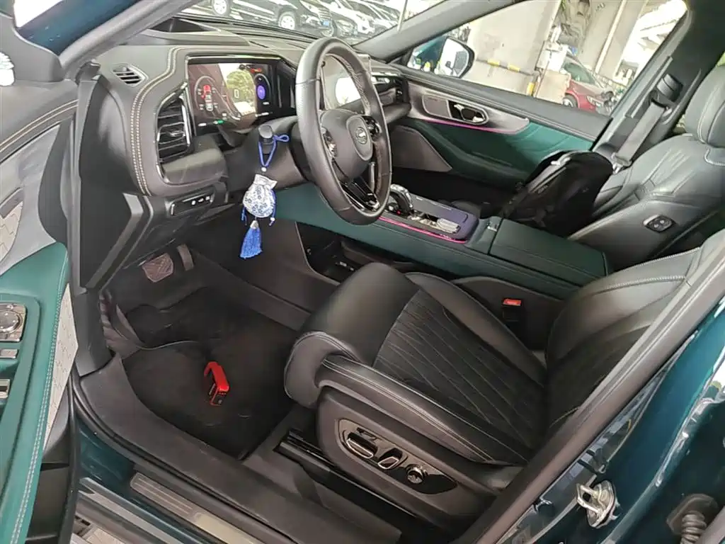GAC Motor Trumpchi GS8 2023 — фото 15