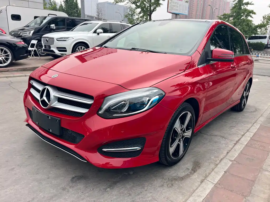 Mercedes-Benz B-Class 2018 — фото 1