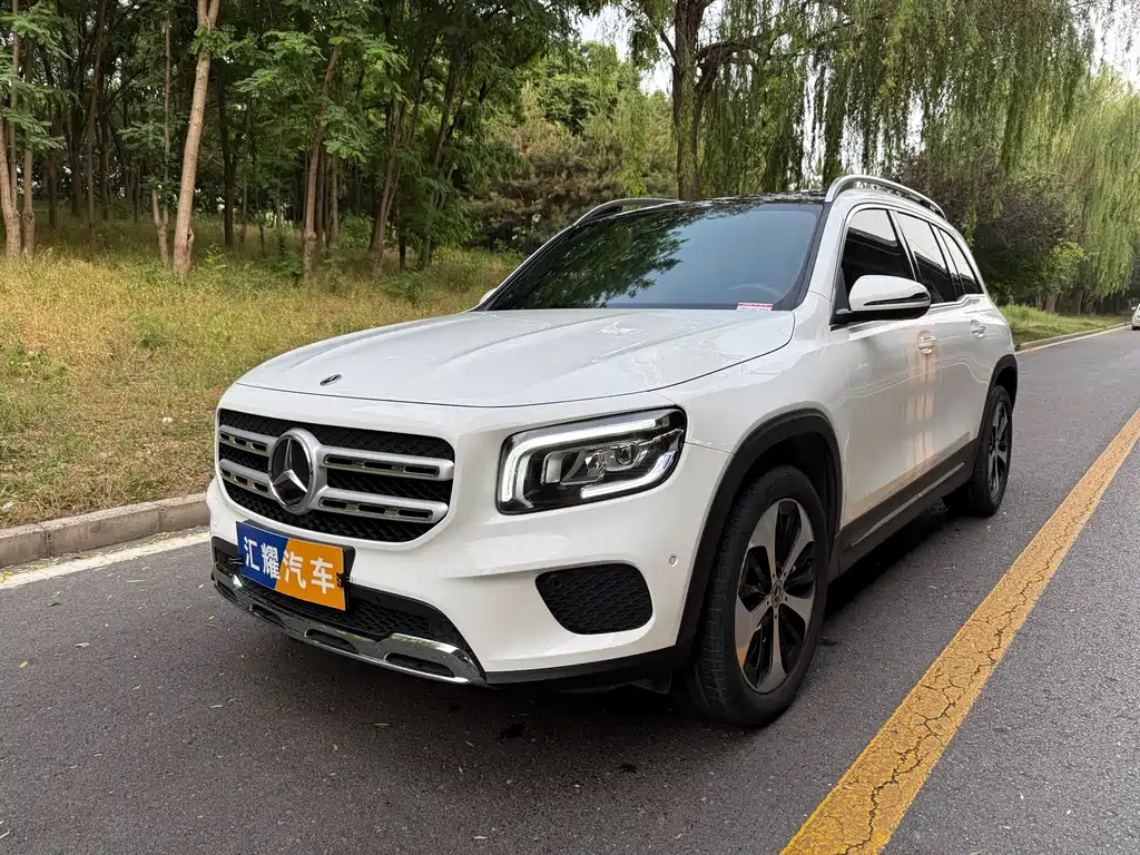 Mercedes-Benz GLB 2021 — фото 1