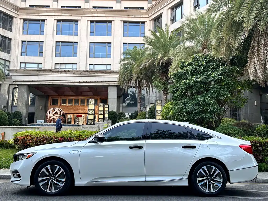 Honda Accord 2020 — фото 4