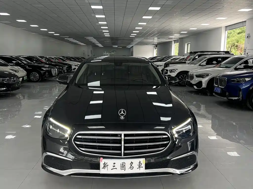 Mercedes-Benz E-Class 2023 — фото 2