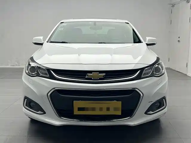Chevrolet Malibu 2019 — фото 2